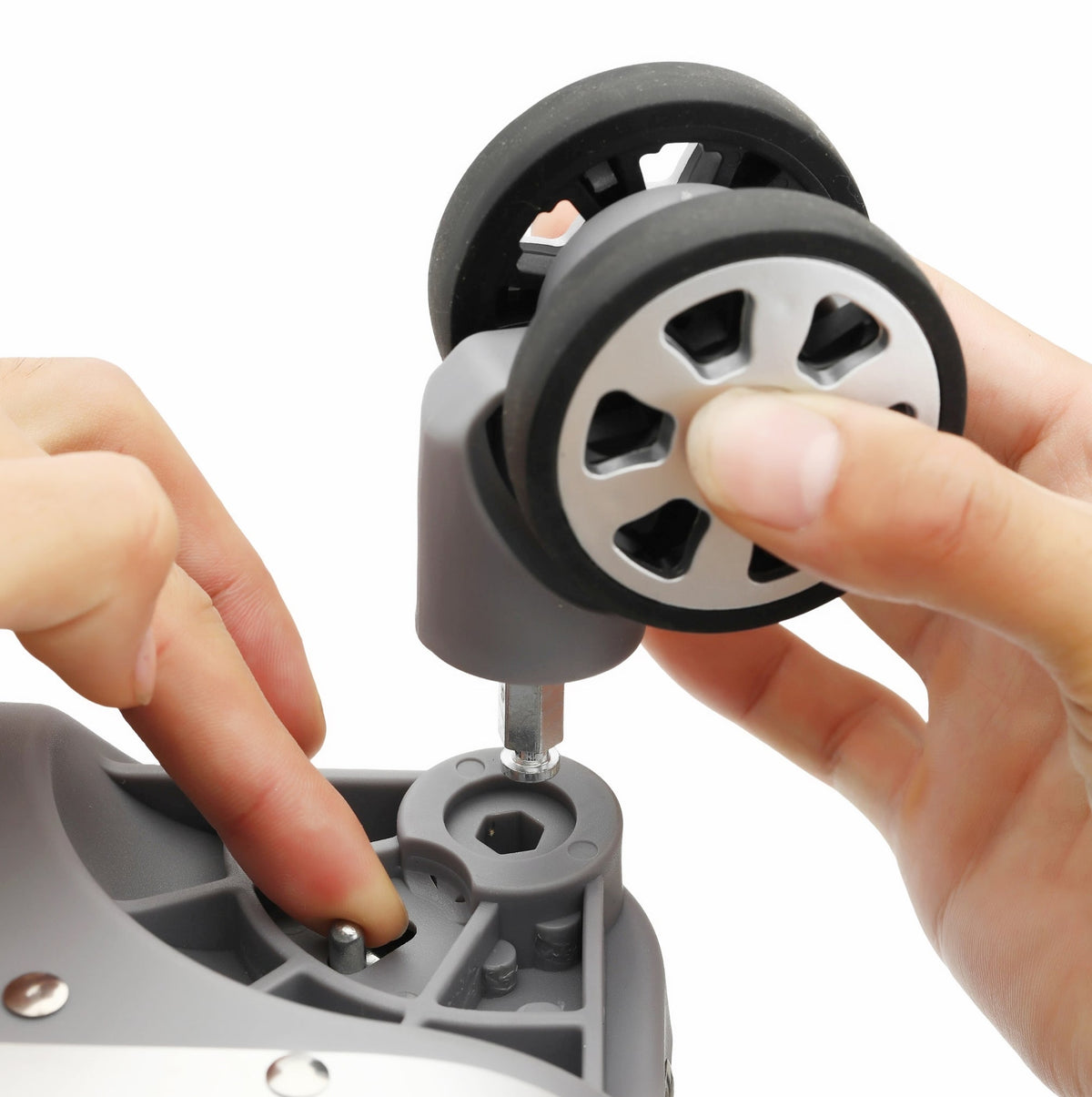 RIIGID V2 THICKER ALUMINIUM & REMOVEABLE WHEELS