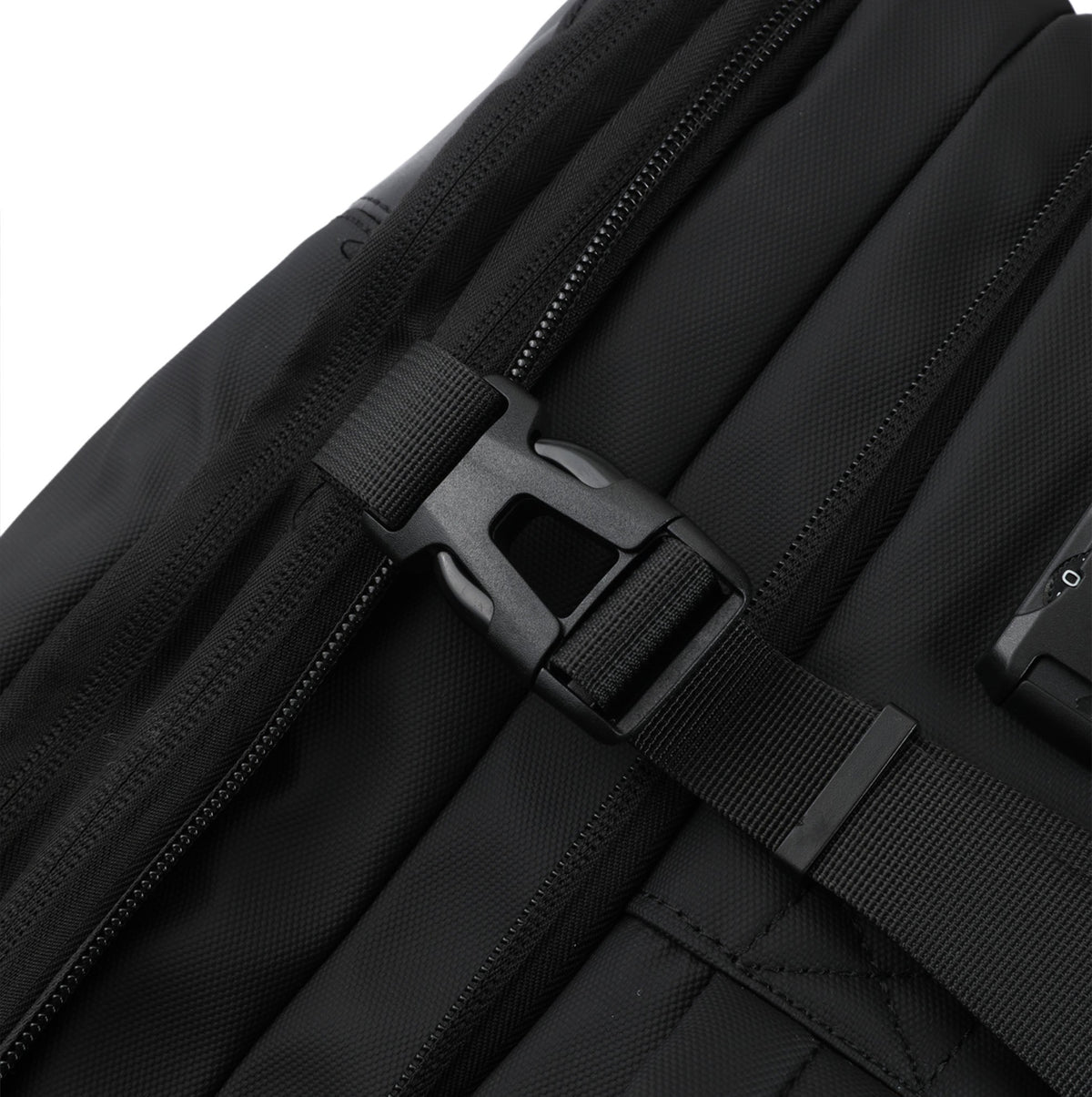 VACUUM COMPRESSION BACKPACK